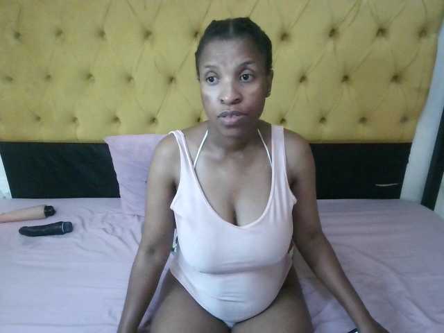 Superassxxx's BongaCams show and profile