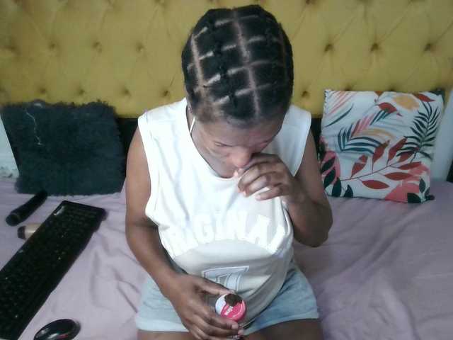 Superassxxx's BongaCams show and profile