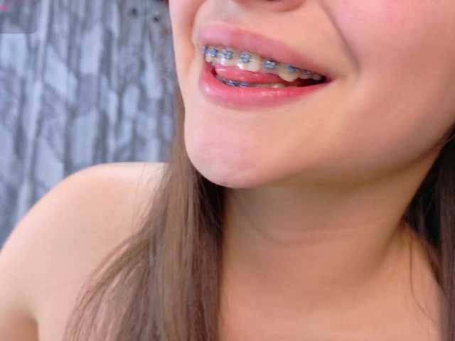 sweetthang's BongaCams show and profile