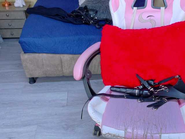 sweetthang's BongaCams show and profile