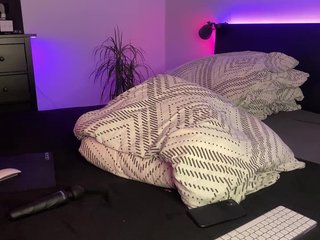 dalmatian-girl Porn Show