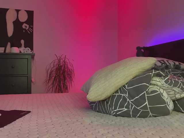 dalmatian-girl live cam profile