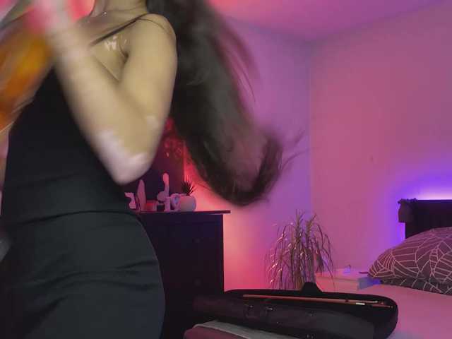 dalmatian-girl's BongaCams show and profile