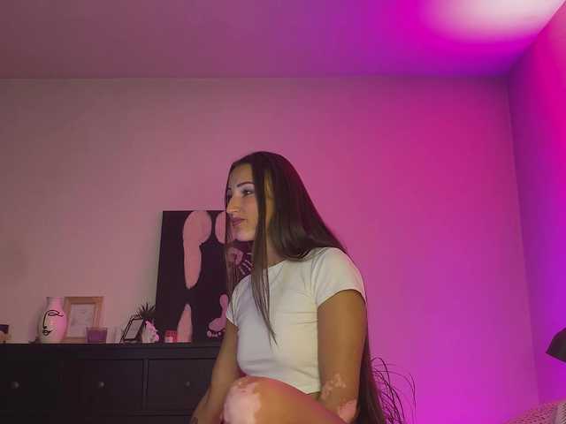 dalmatian-girl's BongaCams show and profile