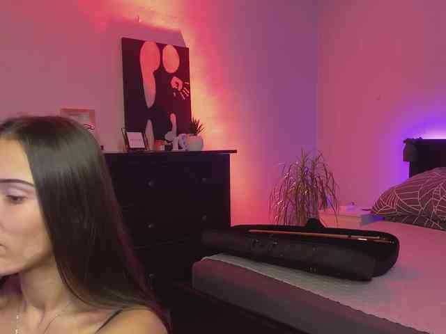 dalmatian-girl webcam