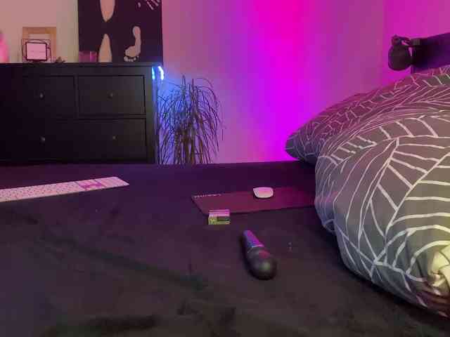 dalmatian-girl webcam