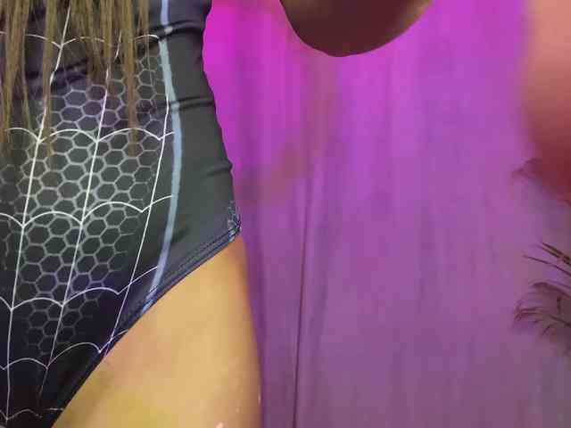 dalmatian-girl webcam