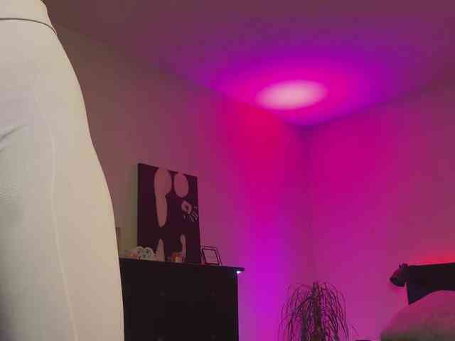 dalmatian-girl webcam