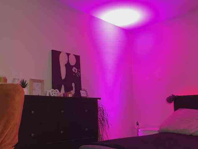 dalmatian-girl webcam