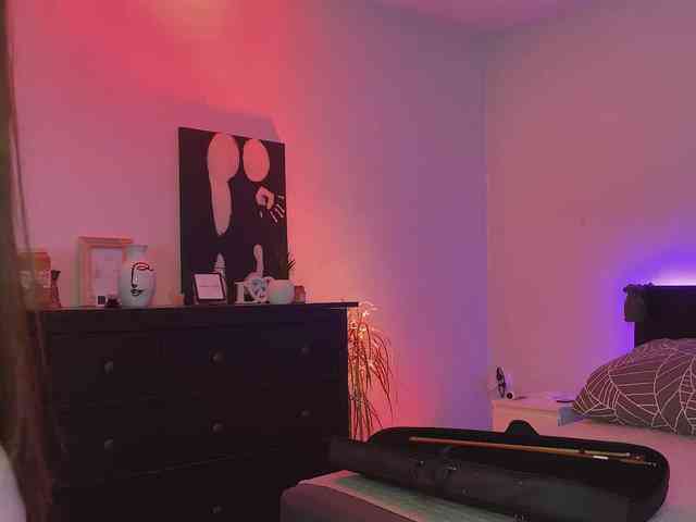 dalmatian-girl webcam