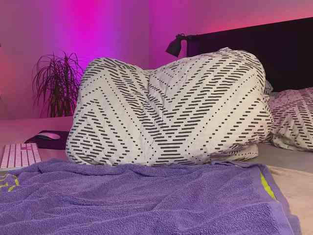 dalmatian-girl webcam