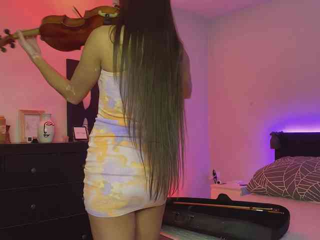 dalmatian-girl webcam