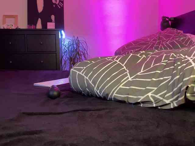 dalmatian-girl webcam