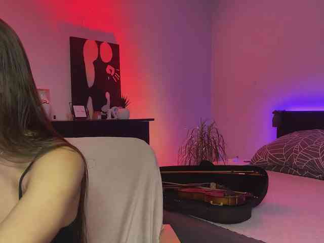 dalmatian-girl webcam