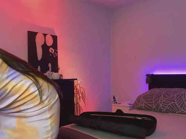 dalmatian-girl webcam