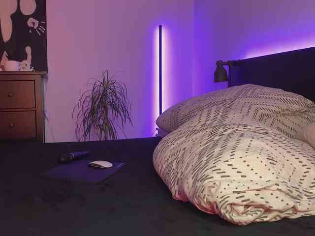 dalmatian-girl webcam