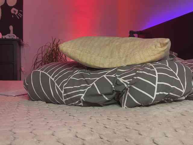 dalmatian-girl webcam