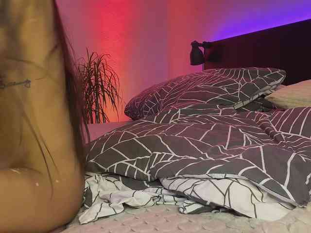 dalmatian-girl webcam