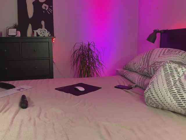 dalmatian-girl webcam