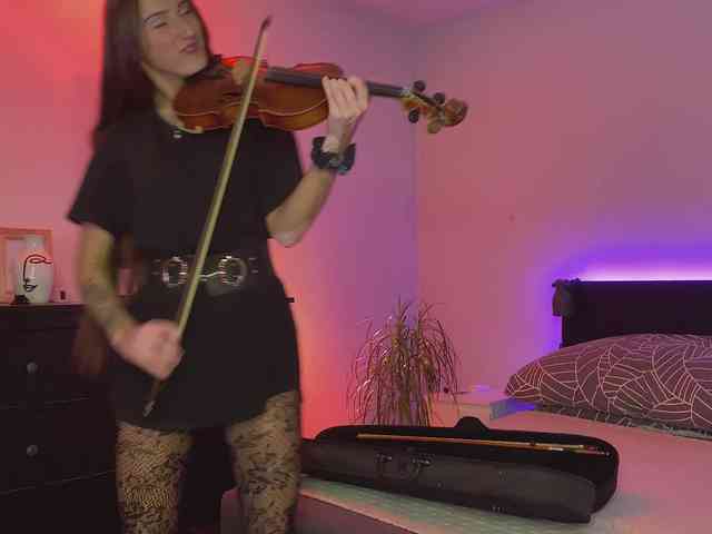 dalmatian-girl webcam