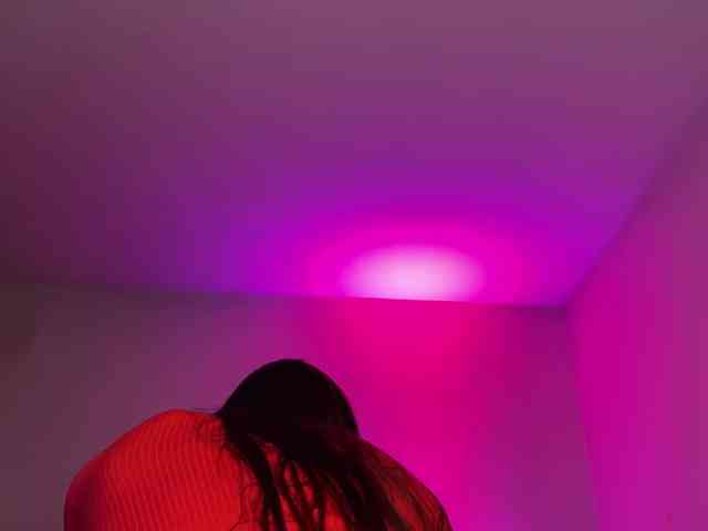 dalmatian-girl webcam