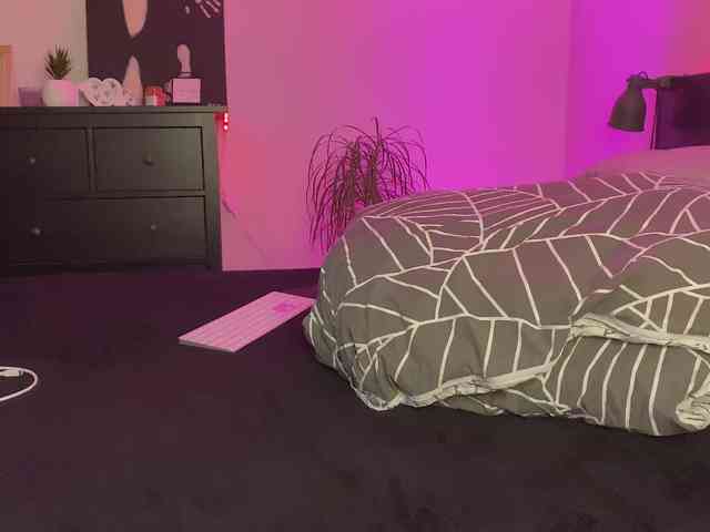 dalmatian-girl dalmatian-girl