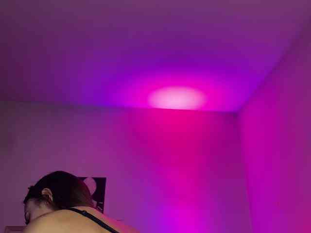 dalmatian-girl webcam