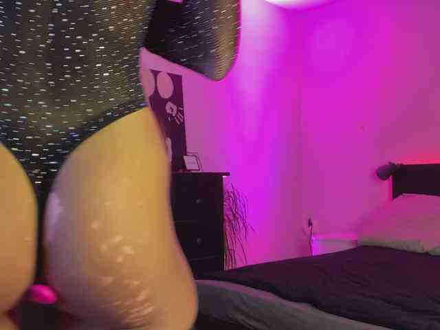 dalmatian-girl webcam