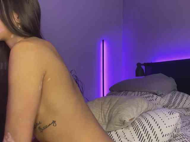 dalmatian-girl webcam