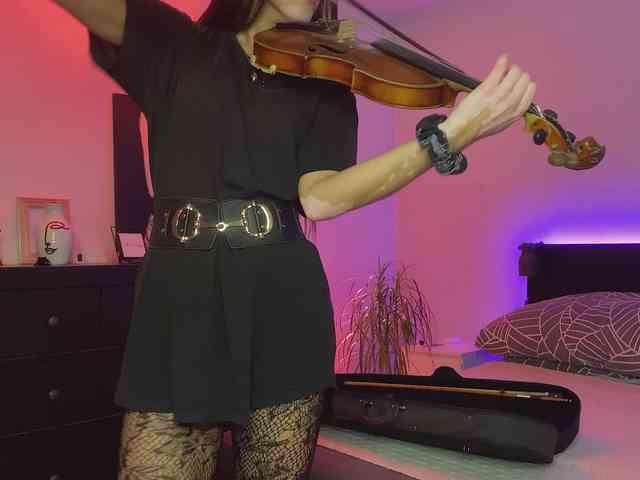 dalmatian-girl webcam