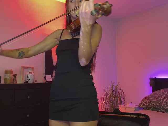 dalmatian-girl webcam