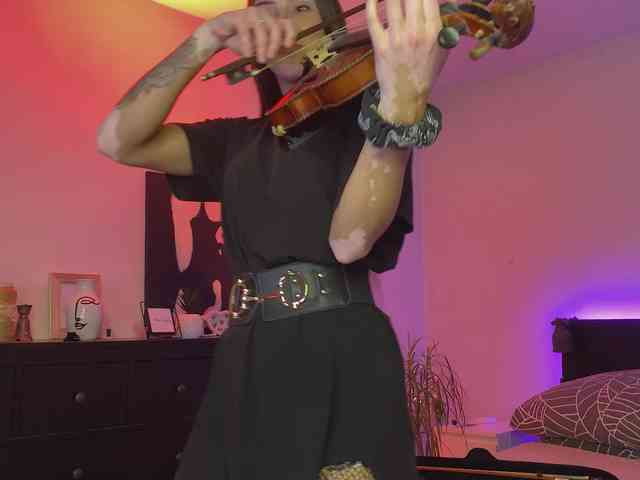 dalmatian-girl webcam