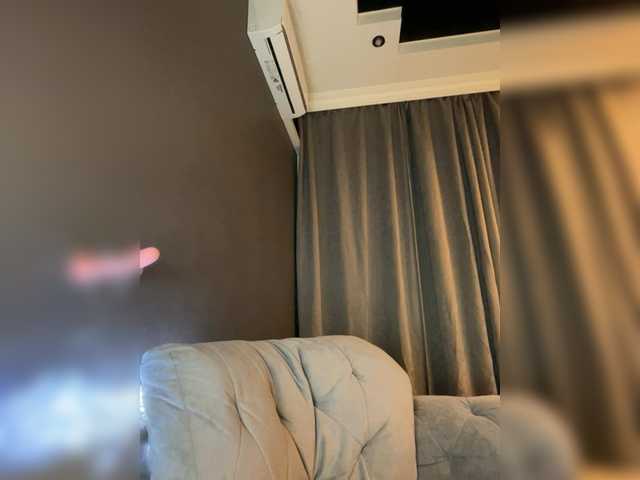 Detka-bez-monetki's BongaCams show and profile