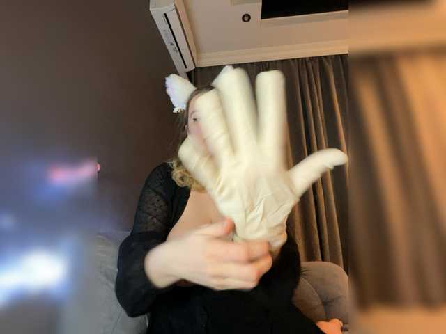 Detka-bez-monetki's BongaCams show and profile