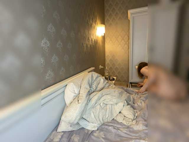 Detka-bez-monetki's BongaCams show and profile