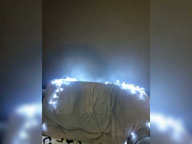 Detka-bez-monetki's BongaCams show and profile