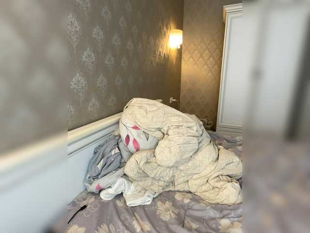 Detka-bez-monetki's BongaCams show and profile