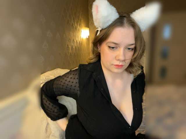 Detka-bez-monetki's BongaCams show and profile