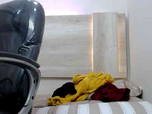 StoneeCock Live Webcam on BongaCams