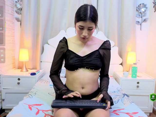 LiliOpal's BongaCams show and profile