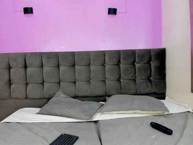 ValentinaJaramilloo Live Cam and Statistics on UnifiedCams