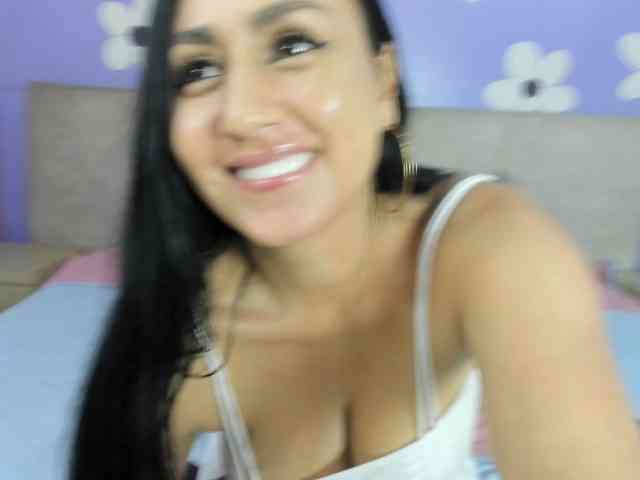 ValentinaJaramilloo webcam