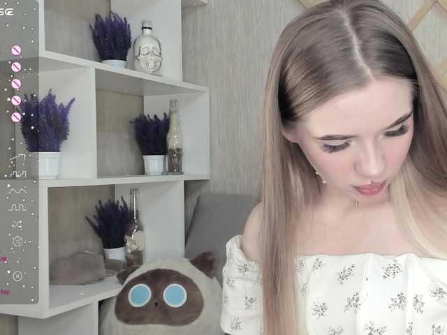 Mechanica from BongaCams is Freechat