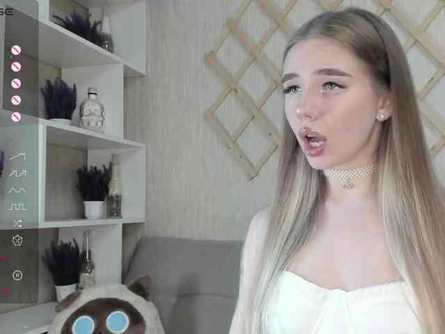 nude webcam Mechanica