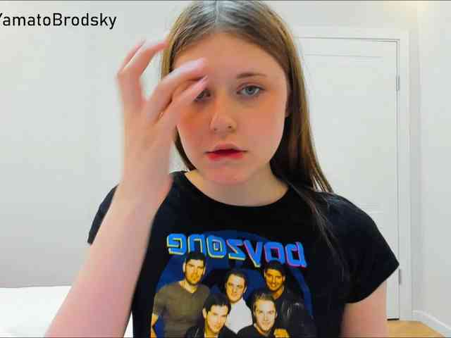 YamatoBrodsky1 Live Webcam on BongaCams