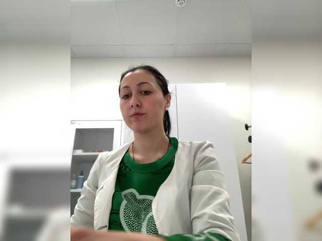 MiaTorres's BongaCams show and profile