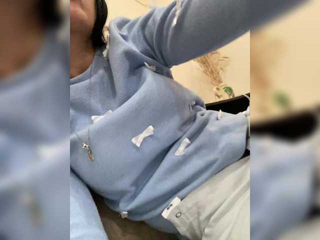 MiaTorres's BongaCams show and profile