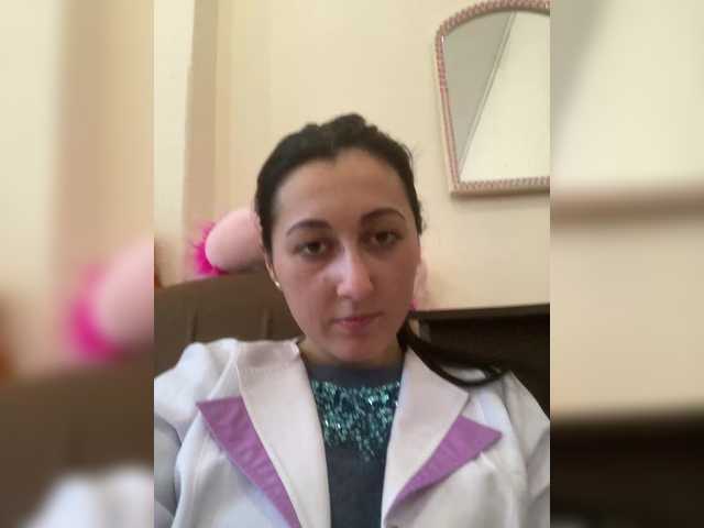 MiaTorres's BongaCams show and profile