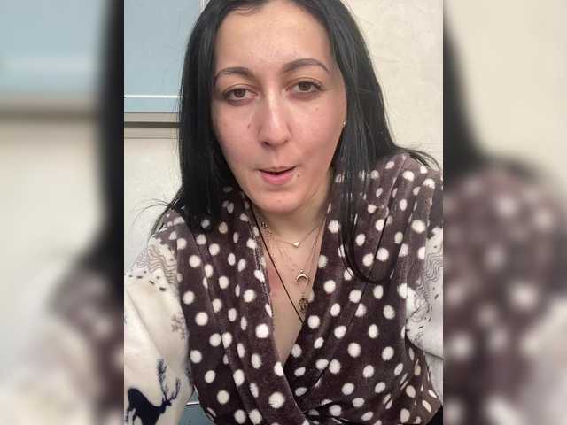 MiaTorres's BongaCams show and profile