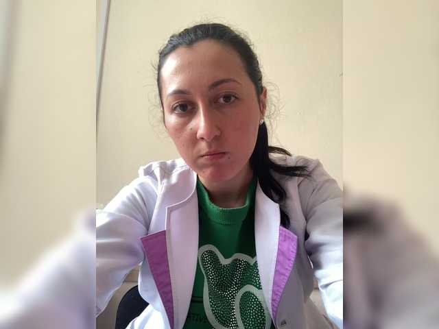 MiaTorres's BongaCams show and profile